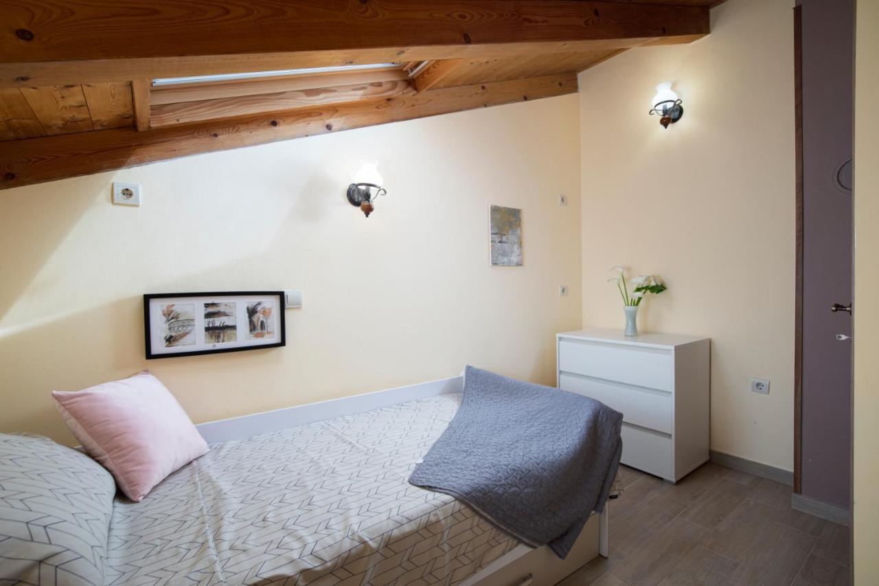 History Apartment Villa Veruda プーラ エクステリア 写真